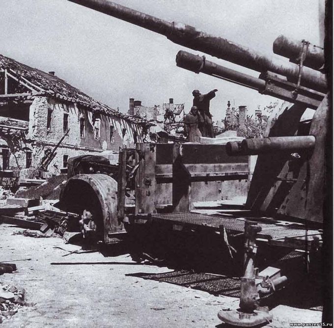 8.8 cm FlaK on bus chassis Vomag